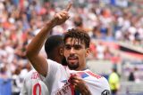 West Ham tuntaskan transfer Lucas Paqueta dari Lyon