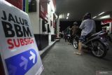 Jokowi : Subsidi BBM masih dihitung dengan hati-hati