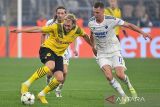 Brandt selamatkan Dortmund dari kekalahan ketika imbangi Frankfurt 3-3
