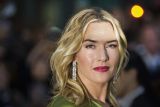 Kate Winslet dilarikan ke rumah sakit