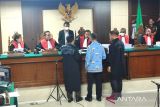 JPU mendakwa Mayor Isak Sattu langgar HAM berat Paniai
