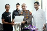 Mahasiswa membawa sajam saat unjuk rasa jadi anak asuh Kapolresta Mataram