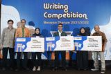 Karya Tulis dua mahasiswa ini juarai Writing Competition Djarum Beasiswa Plus 2021/2022