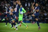 Liga Prancis - Kylian Mbappe dan Messi antar PSG kalahkan Nice 2-1