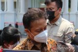 Presiden Jokowi perintahkan Menkes konsultasi dengan WHO soal status pandemi