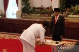 Presiden Jokowi melantik Gubernur dan Wagub DIY di Istana Negara