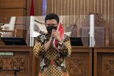 Terdakwa Ferdy Sambo tiba untuk menjalani sidang dakwaan kasus pembunuhan berencana terhadap Brigadir Nopriansyah Yosua Hutabarat serta 'obstruction of justice' atau menghalangi proses hukum, di Pengadilan Negeri Jakarta Selatan, Jakarta, Senin (17/10/2022). ANTARA FOTO/Sigid Kurniawan/nym.