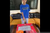 Terduga pemilik paket 