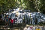 Wisata Air Terjun Saluopa di Poso