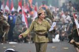 Olivia Zalianty tampil baca puisi di teatrikal Parade Surabaya Juang
