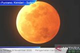BMKG sebut awan menutup penampakan gerhana bulan total di Sultra
