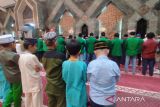 Warga di Kota Makassar antusias laksanakan Shalat Gerhana Bulan