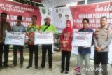 Kendalikan inflasi, Pemkab Barsel beri bantuan kepada pembudidaya ikan