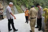 Ganjar temukan penyimpangan betonisasi jalan batas Kebumen-Banjarnegara