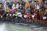 Sejumlah peserta dalam Pushbike Challenge 2022 yang digelar Pemerintah Kota Kediri di GOR Jayabaya, Kota Kediri, Jawa Timur, Minggu (6/11/2022). Kegiatan ini upaya pemkot mengajak masyarakat gemar olahraga. ANTARA/ Asmaul-Pemkot Kediri