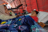 Artikel - Azka, bocah 4 tahun, selamat usai tertimbun 3 hari di Cianjur
