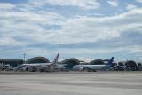 Penumpang Bandara Internasional Sultan Hasanuddin Makassar naik 53 persen