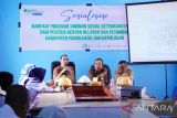 Pemkab Pangkep mengasuransikan 5.200 pekerja rentan ke BPJS TK