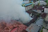 Sebanyak tujuh kios di Pasar Indra Kencana Pangkalan Bun hangus terbakar