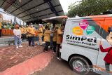 Sebanyak 212 pekerja pabrik rokok di Yogyakarta terima BLT cukai tembakau