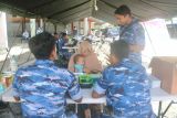 Lanud RSA buka posko pengobatan gratis pascabanjir di Natuna