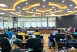 DPRD Sumbar gelar diskusi KUHP dengan BEM Sumatera Barat