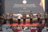 Kemendagri memberi penghargaan daerah inovatif dalam IGA 2022