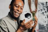 Pele disemayamkan di stadion tempat ia pertama kali mengguncang dunia untuk penghormatan terakhir