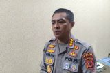 Polisi memeriksa tujuh orang terkait penusukan Kolonel Purnawirawan