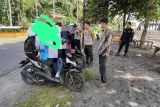 4 siswi SMA kepergok bolos sekolah di Pantai Suryawangi Lombok Timur