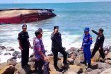 Polisi: Identitas kapal yang karam masih misterius