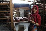 Jelang Imlek, perajin kue keranjang di Lampung alami peningkatan pesanan