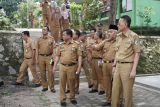 Silaturahmi dan pembinaan, Pj Bupati Pringsewu sambangi kantor Camat Pagelaran