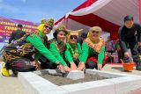 Pipas lakukan peletakan batu pertama pembangunan tugu di Nusakambangan