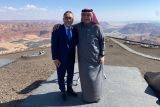 Mendag Arab Saudi sopiri sendiri Mendag RI Zulkifli Hasan ke lokasi pertemuan bilateral di Al Ula