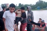 TIm SAR temukan Jasad perempuan tenggelam di Sungai Jeneberang