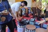 Lampung promotes reuse and refill system to reduce waste production