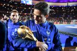 Como 1907 dan AS Roma bidik Raphael Varane