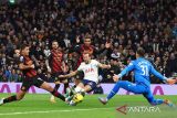 Harry Kane jadi pencetak gol terbanyak Tottenham sepanjang masa