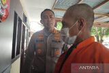Polisi tangkap pelaku praktik suntik silikon ilegal