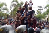 Diduga minta warganya 