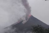 Hindari korban Gunung Karangetang, warga  Bebali-Sitaro diungsikan