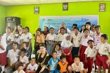 AP I bantu sarana pendidikan untuk sekolah di Kupang