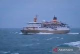 KM Sabuk 80 batal layani rute Pulau Laut Natuna akibat angin kencang dan gelombang tinggi