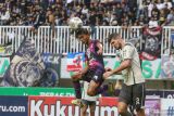 Laga Persib Bandung kontra Arema FC digelar tanpa penonton