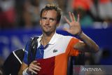 Italian Open 2023 - Medvedev hadapi Rune di final usai kalahkan Tsitsipas