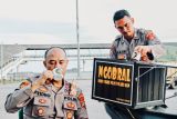 Serap aspirasi, polisi seduh kopi gratis untuk masyarakat di Pelabuhan Bakauheni