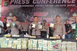 Polisi bongkar jaringan peredaran narkoba internasional dengan barang bukti sabu 227 kilogram