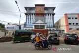 Kejari Makassar segel lokasi pembangunan perpustakaan terkait dugaan korupsi