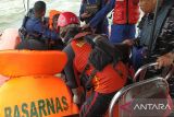 Tim SAR evakuasi jenazah masinis II kapal yang tenggelam di Sungsang